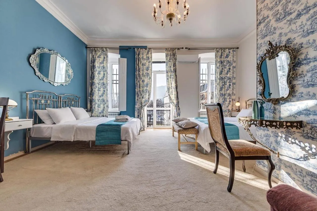 House 52 Boutique Hotel ティビリシ