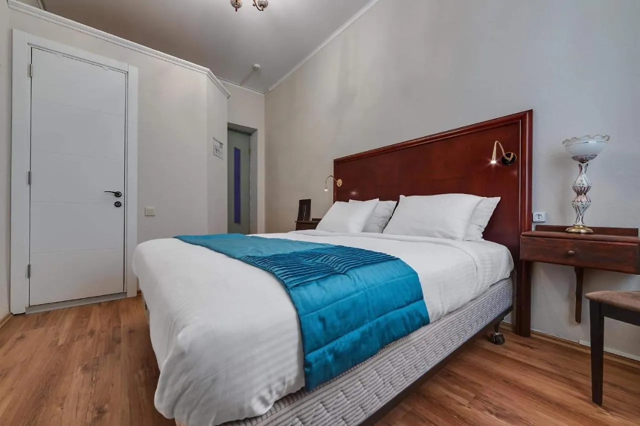 House 52 Boutique Hotel ティビリシ グルジア