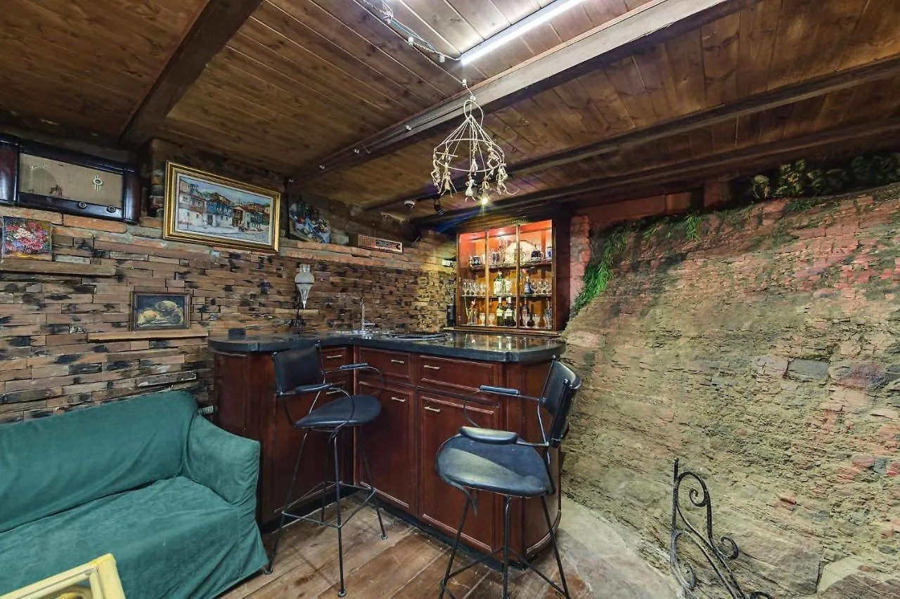 House 52 Boutique Hotel Tbilisi 2*,