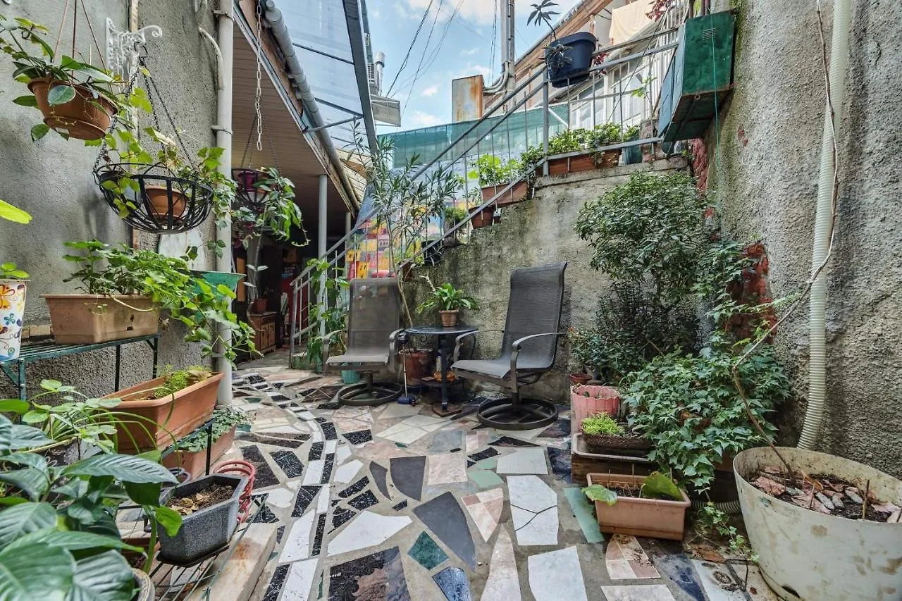 House 52 Boutique Hotel Τυφλίδα